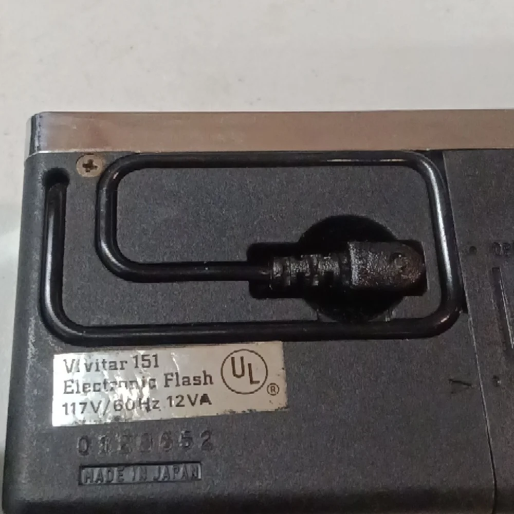 Vintage Vivitar 151 Electronic Flash W/Original Case